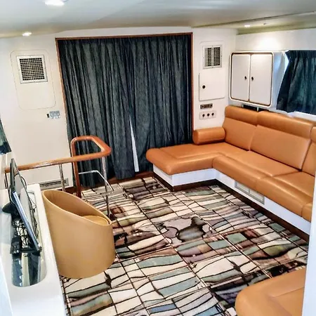 Sea Suites - Boat Lissabon