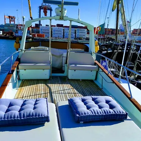 Sea Suites - Boat Lissabon