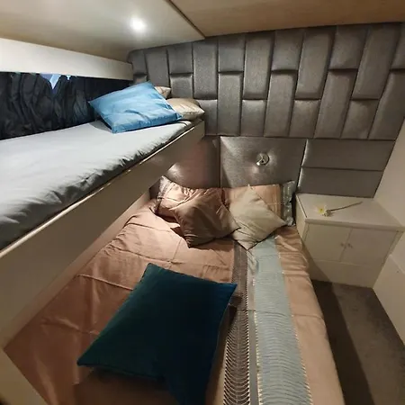 Sea Suites - Boat Lissabon